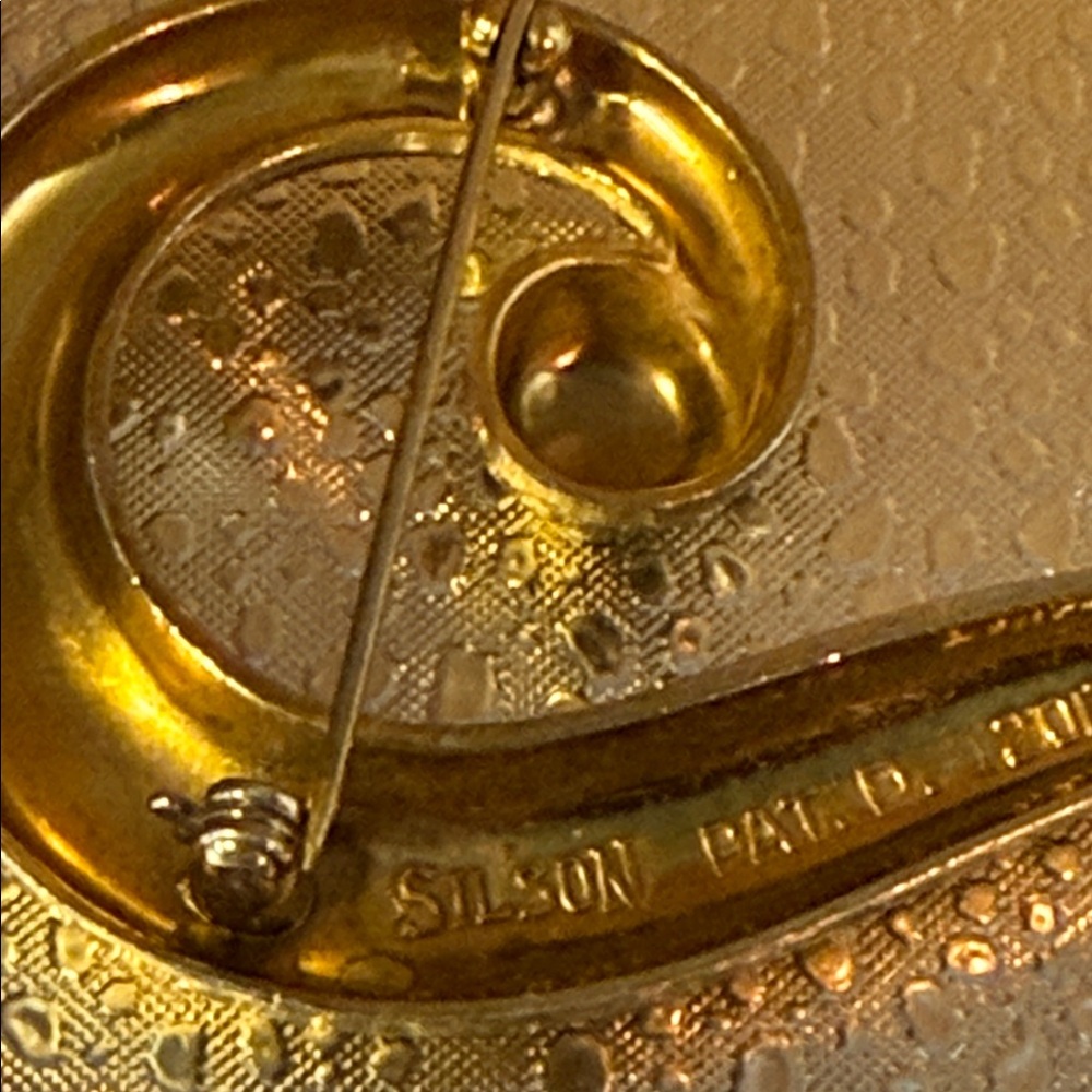 Silson Sweetheart Brooch WW2 With a Question Locket - Picture 8 of 9